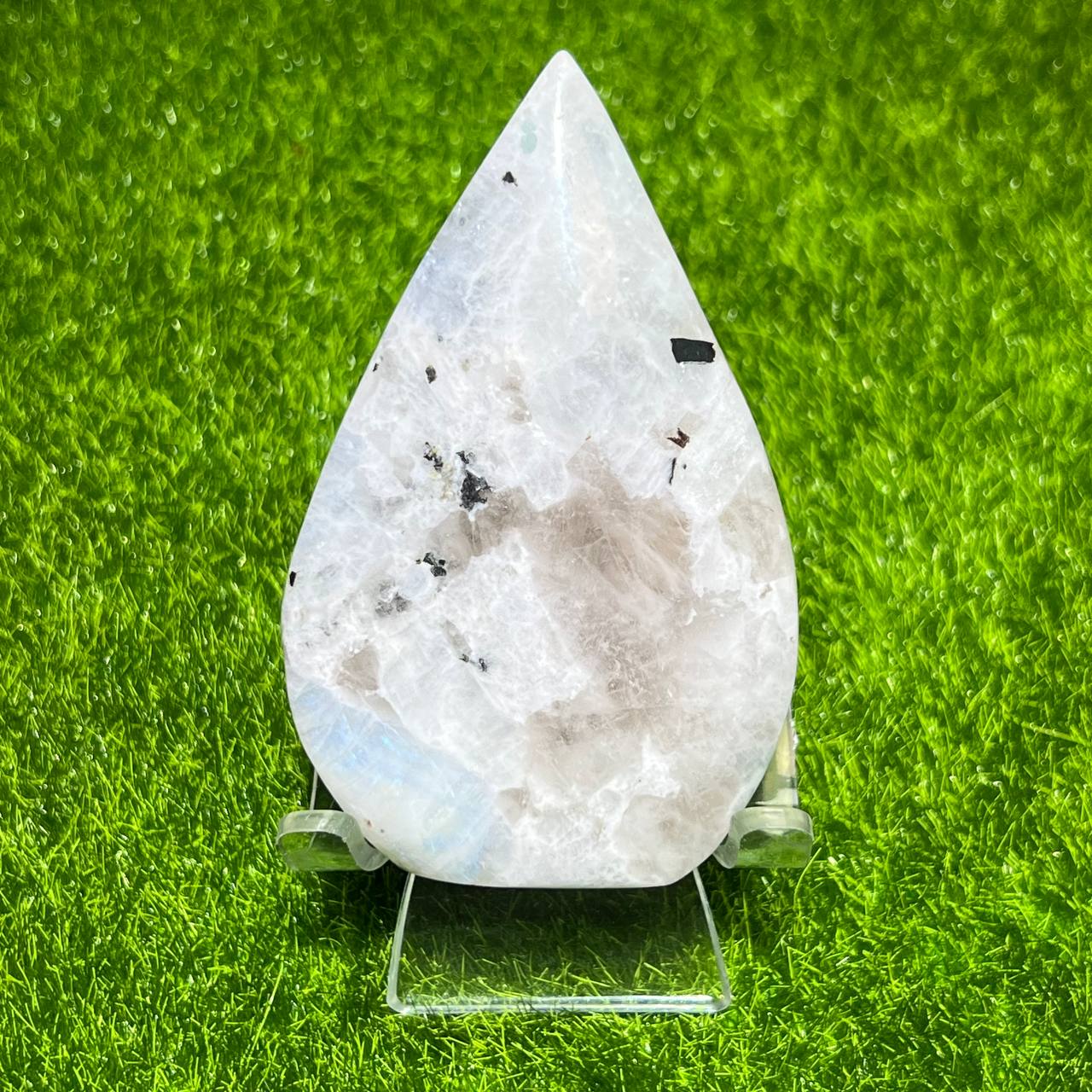 Moon stone tear drop